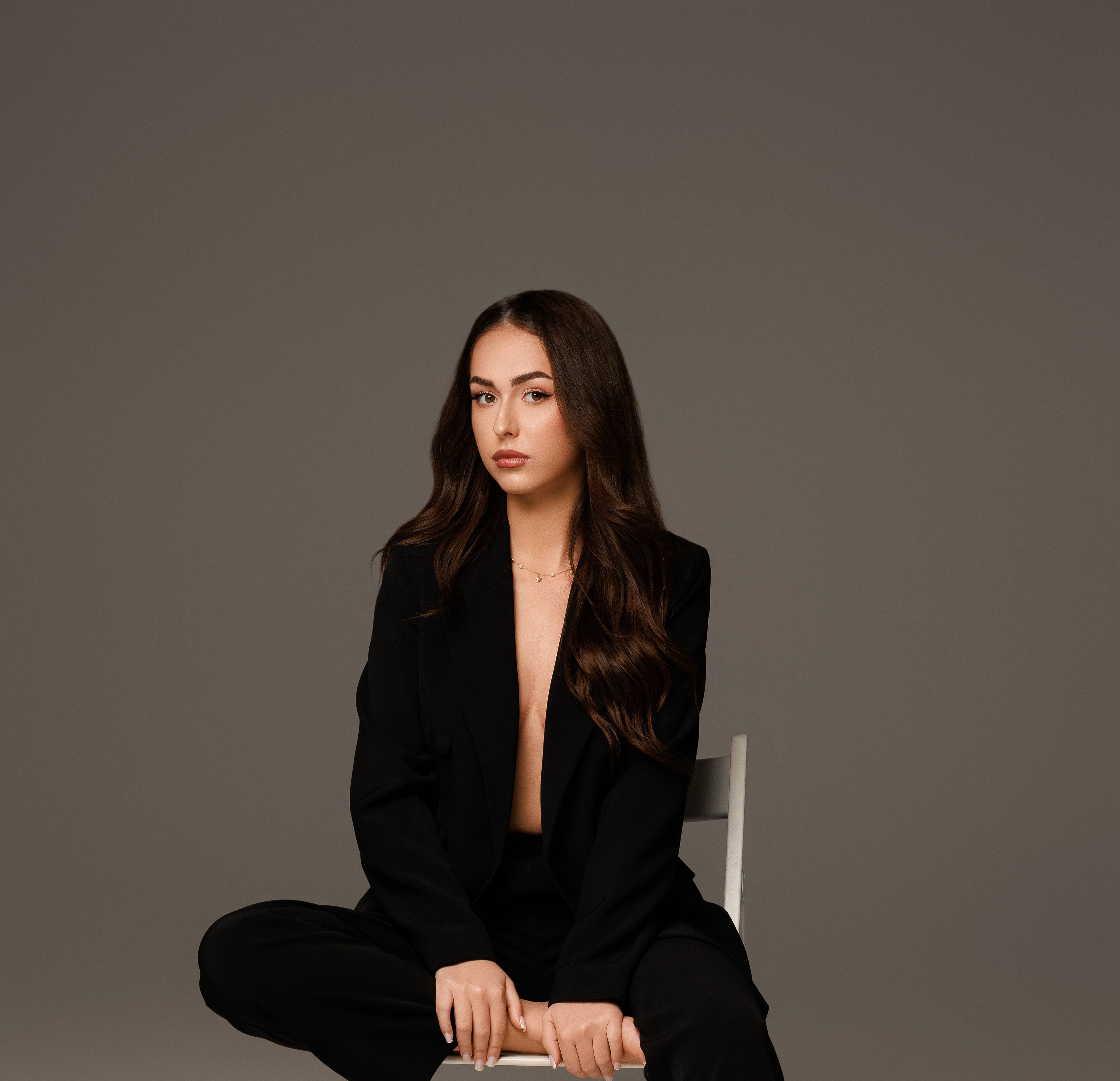 Classic and volume eyelash extension course with Marisa Andrei in London